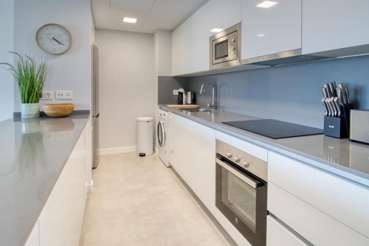 Newly Constructed 2 Bed Apartment With Sea Views Касарес Экстерьер фото