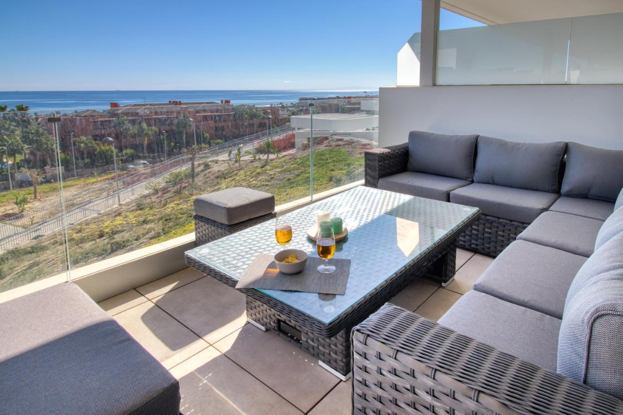 Newly Constructed 2 Bed Apartment With Sea Views Касарес Экстерьер фото